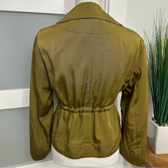 Akris Punto Blazer Jacket Drawstring Tie Waist SZ 8
Olive Old Money Luxury READ - Picture 11 of 11